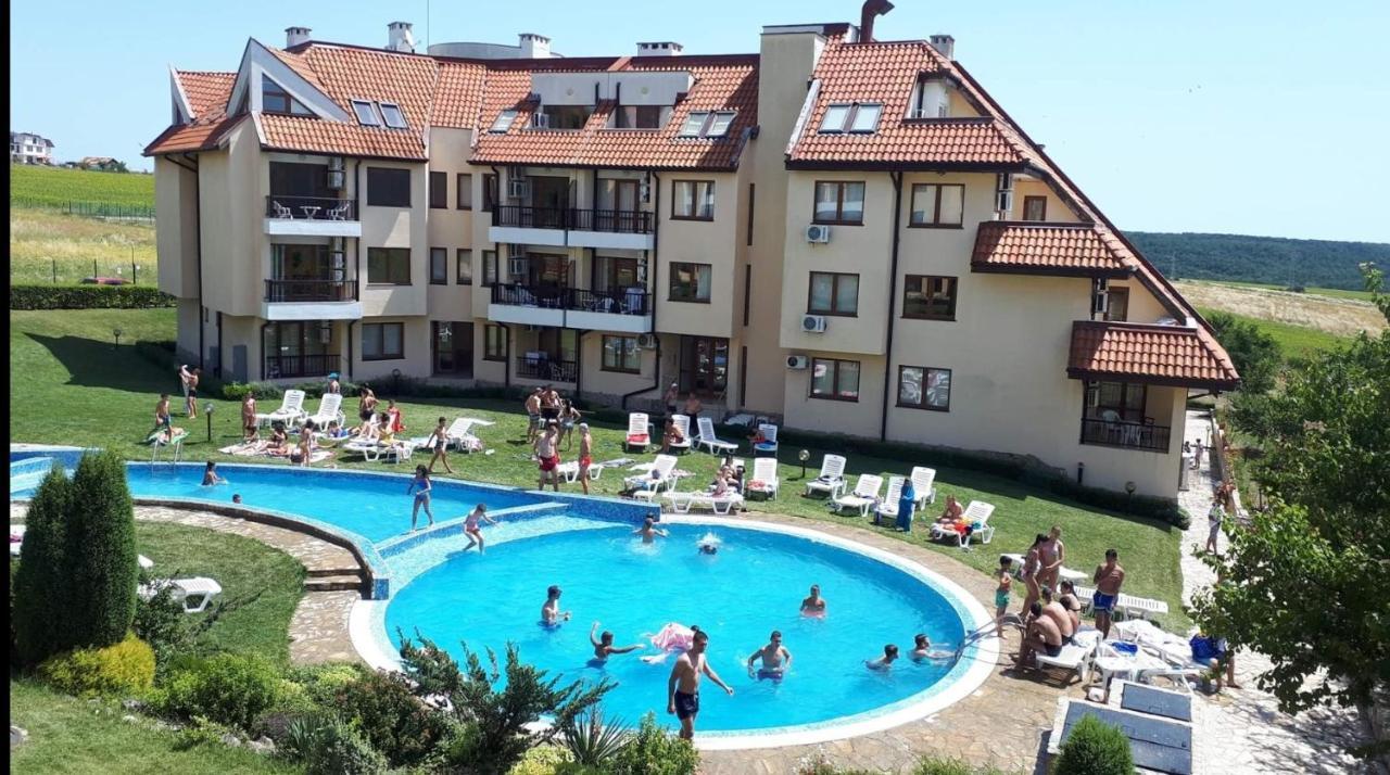 Carolmike Oasis Beach Apartment Kamchia Reserve Екстериор снимка